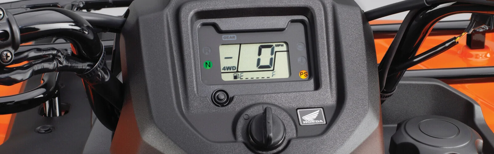TRX 420 FE_panel_digital